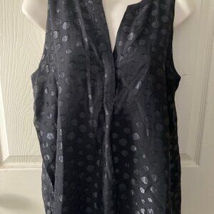 Black Sleeveless top